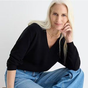 J Crew Women’s Cashmere Relaxed Sweater, Style H0764, Black, Size Small, EUC